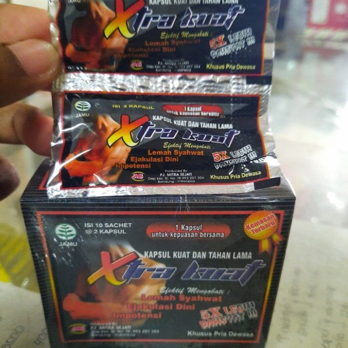 XTRA KUAT   PURE BOTANICAL SEXUAL FORMULA FOR MEN  : HERBAL MALE ENHANCEMENT CAPSULES ,  lot 2 CAPS 